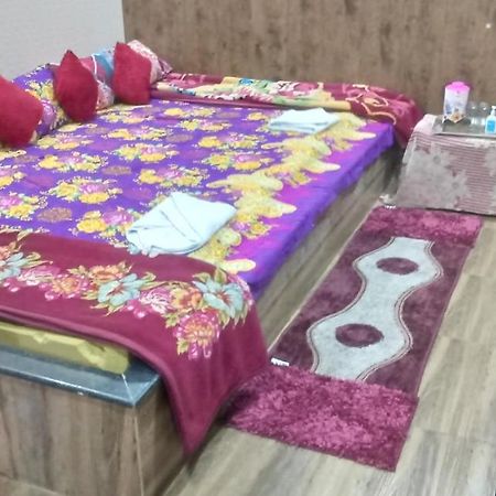 Hotel New Natraj Chikhaldara Esterno foto