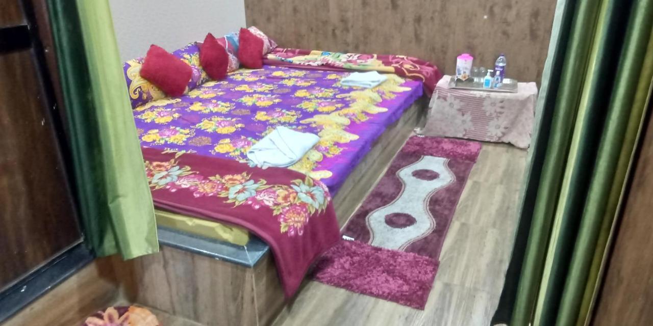 Hotel New Natraj Chikhaldara Esterno foto